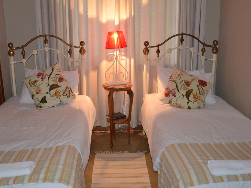 Stoep Cafe Guest House Komatipoort Quarto foto