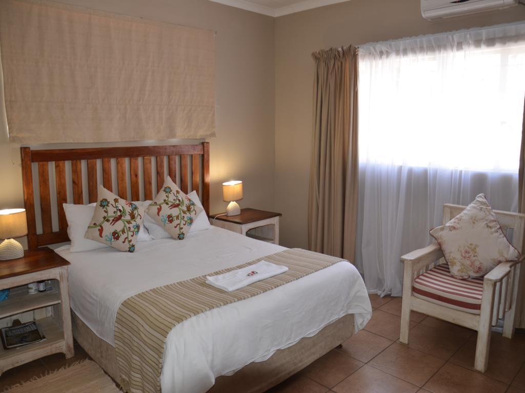 Stoep Cafe Guest House Komatipoort Quarto foto